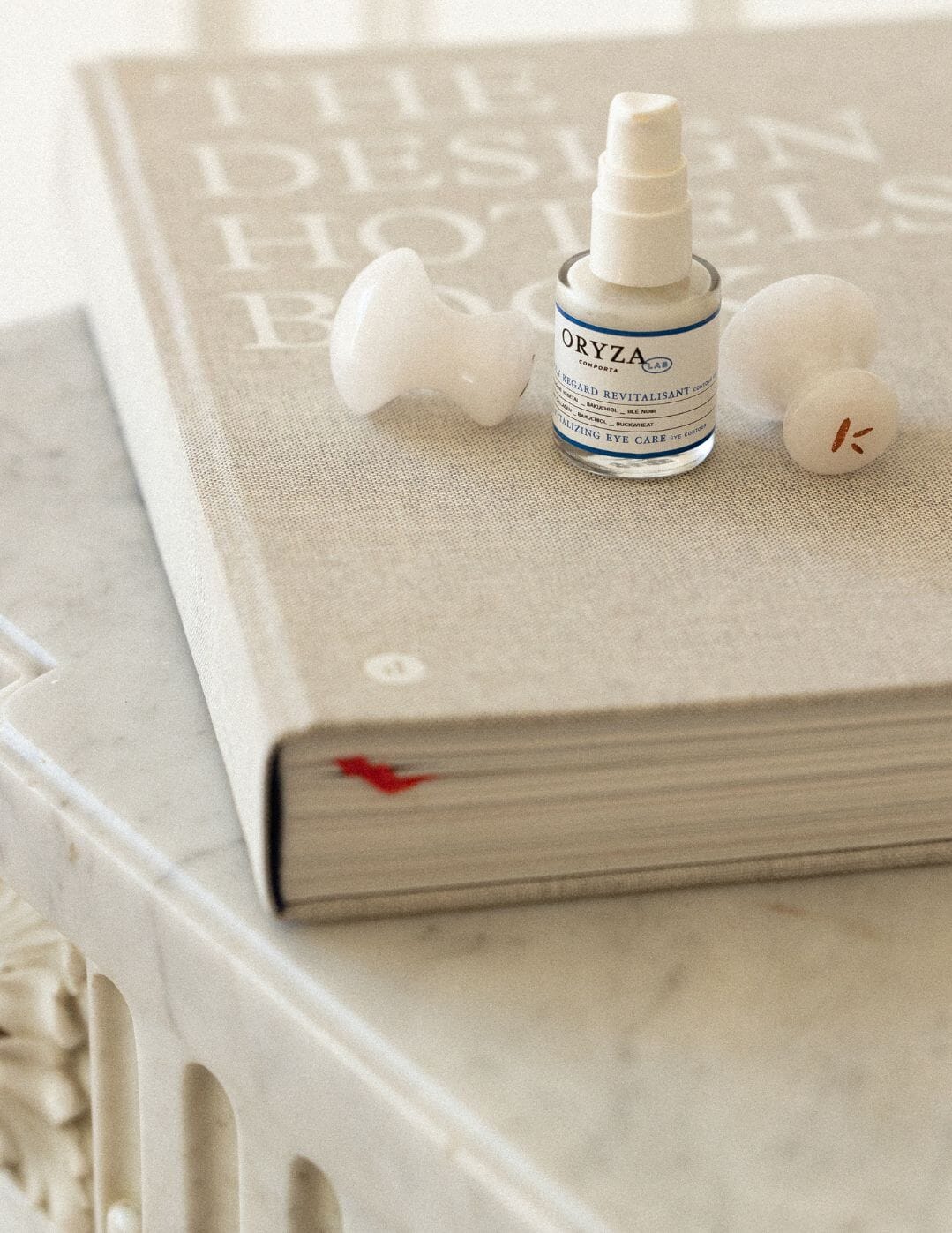 mushrooms jade blanc contour des yeux